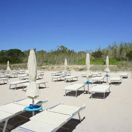 Godo 3* Baja Sardinia