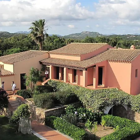 Hotel Godo Baja Sardinia