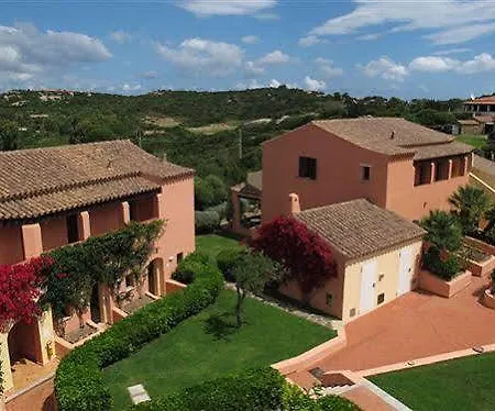 Godo 3* Baja Sardinia