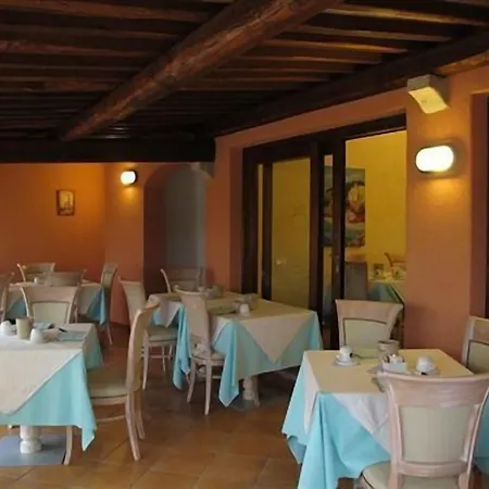 Godo 3* Baja Sardinia